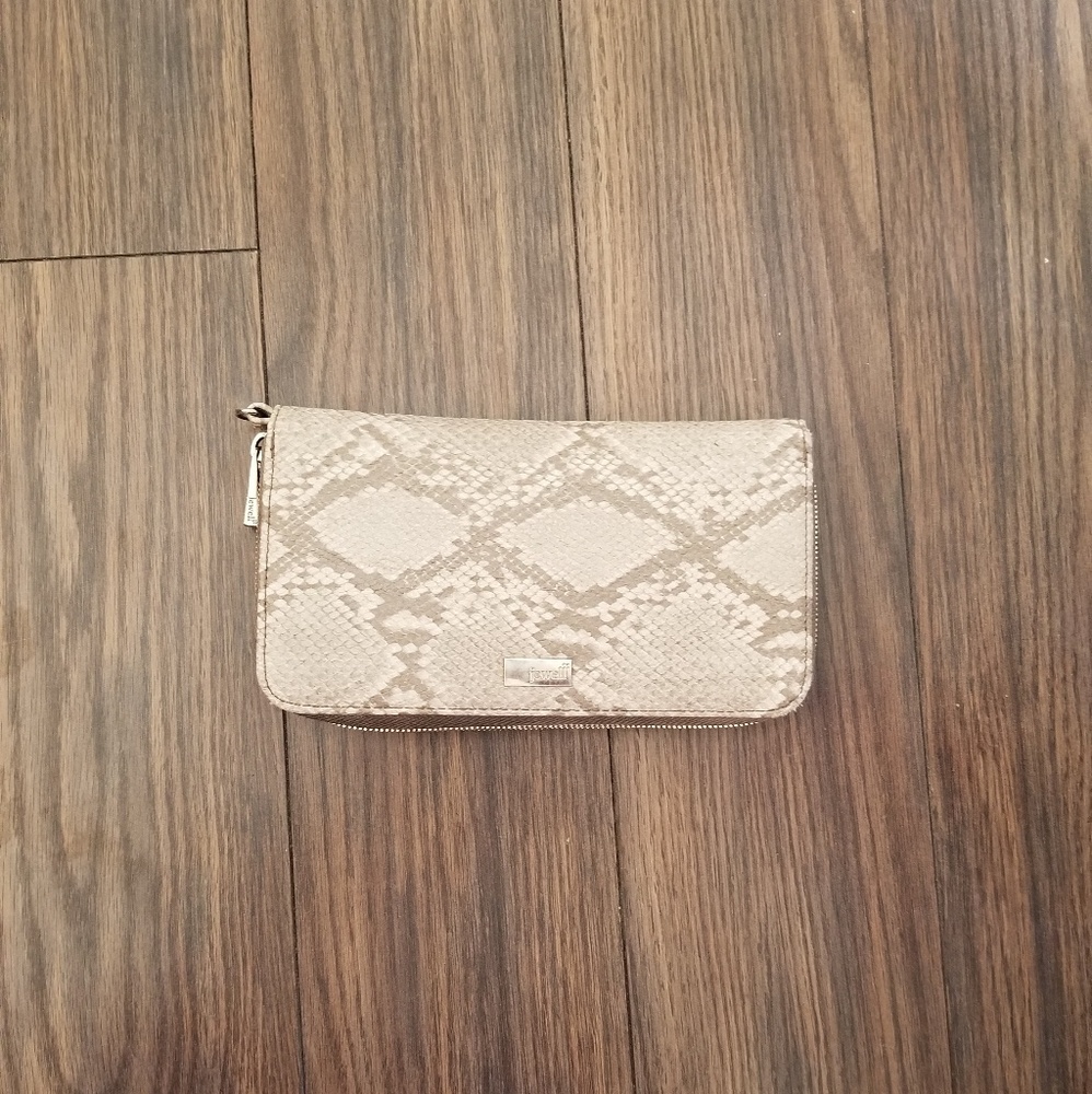 Thirty-One wallet!